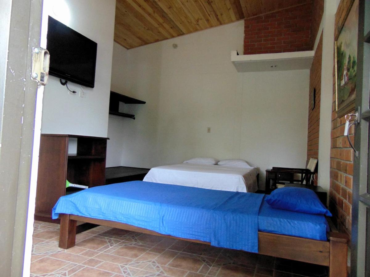 Hostal Suna Vito Puerto Asis Bagian luar foto