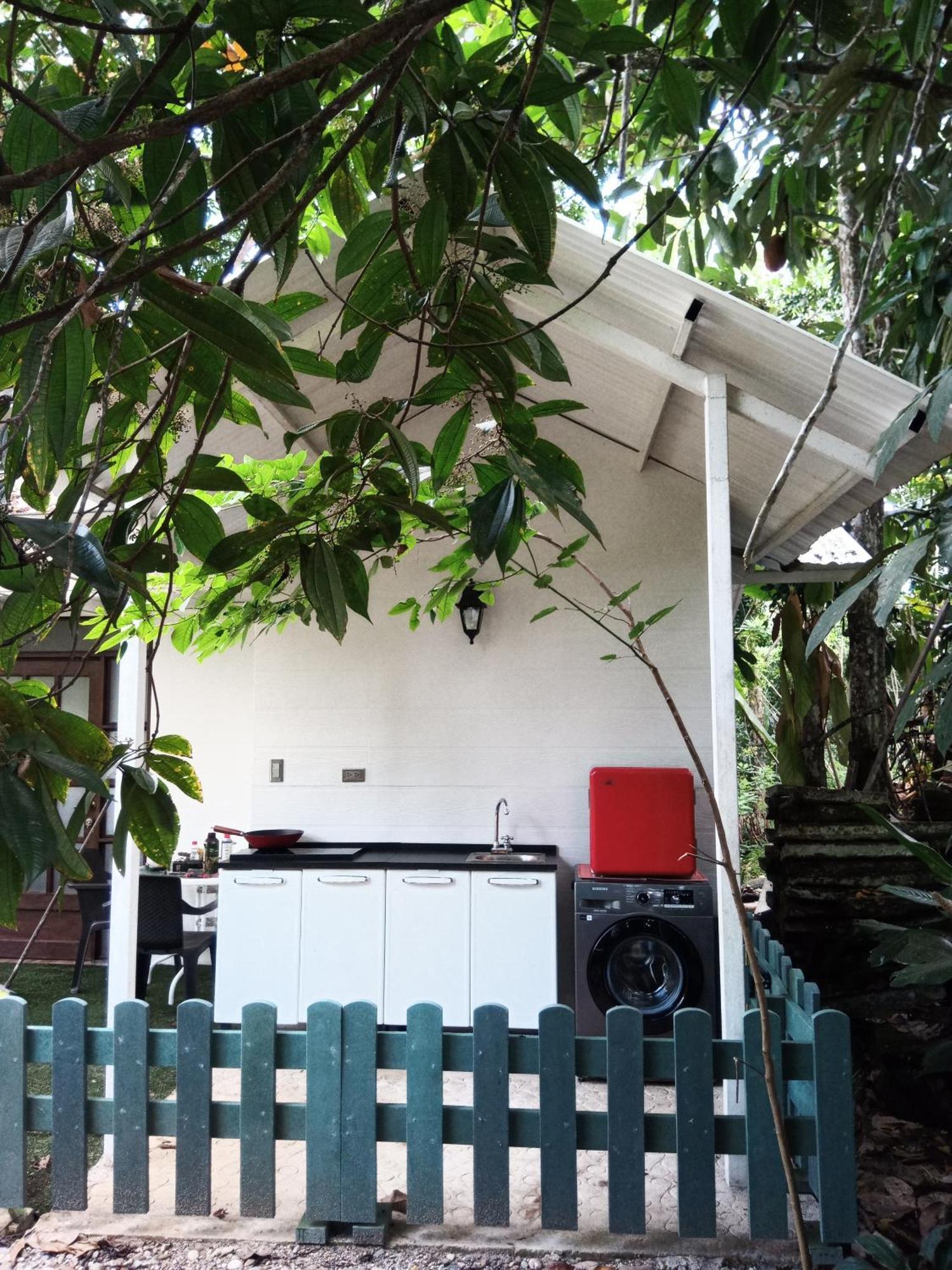Hostal Suna Vito Puerto Asis Bagian luar foto