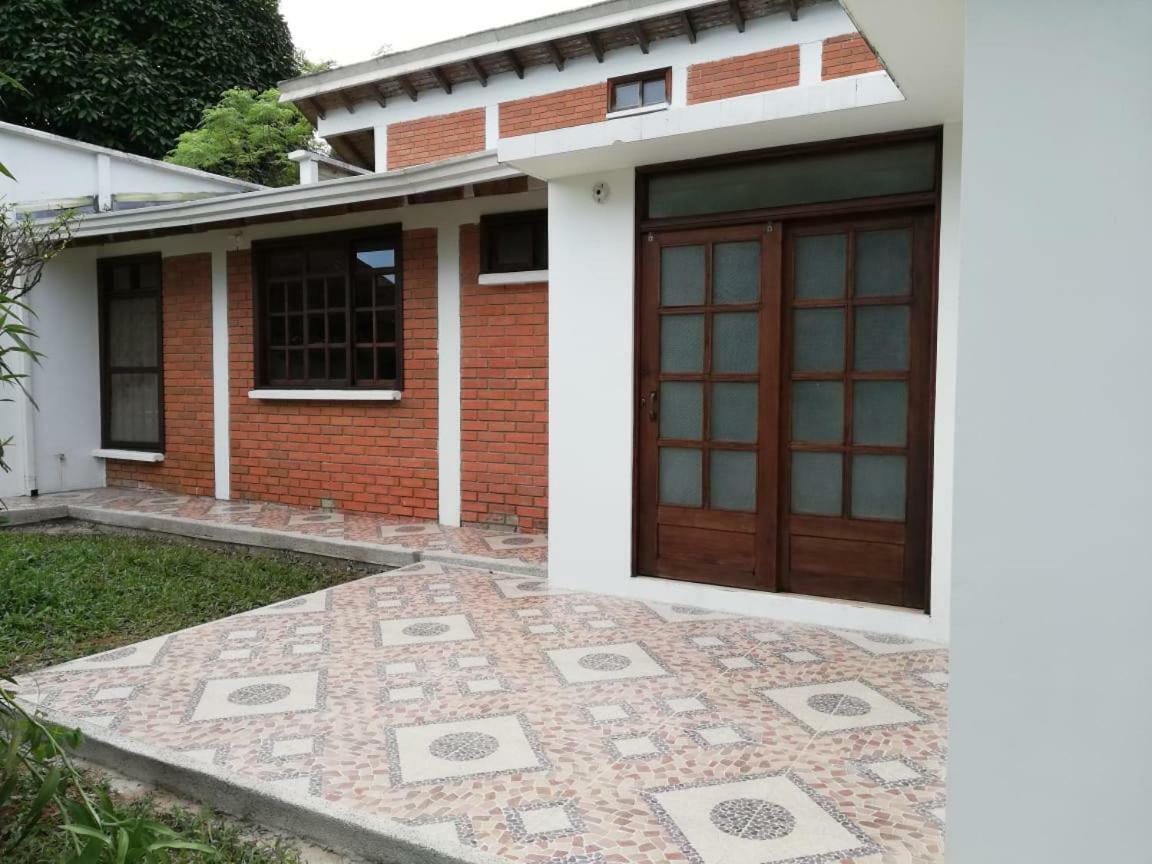 Hostal Suna Vito Puerto Asis Bagian luar foto
