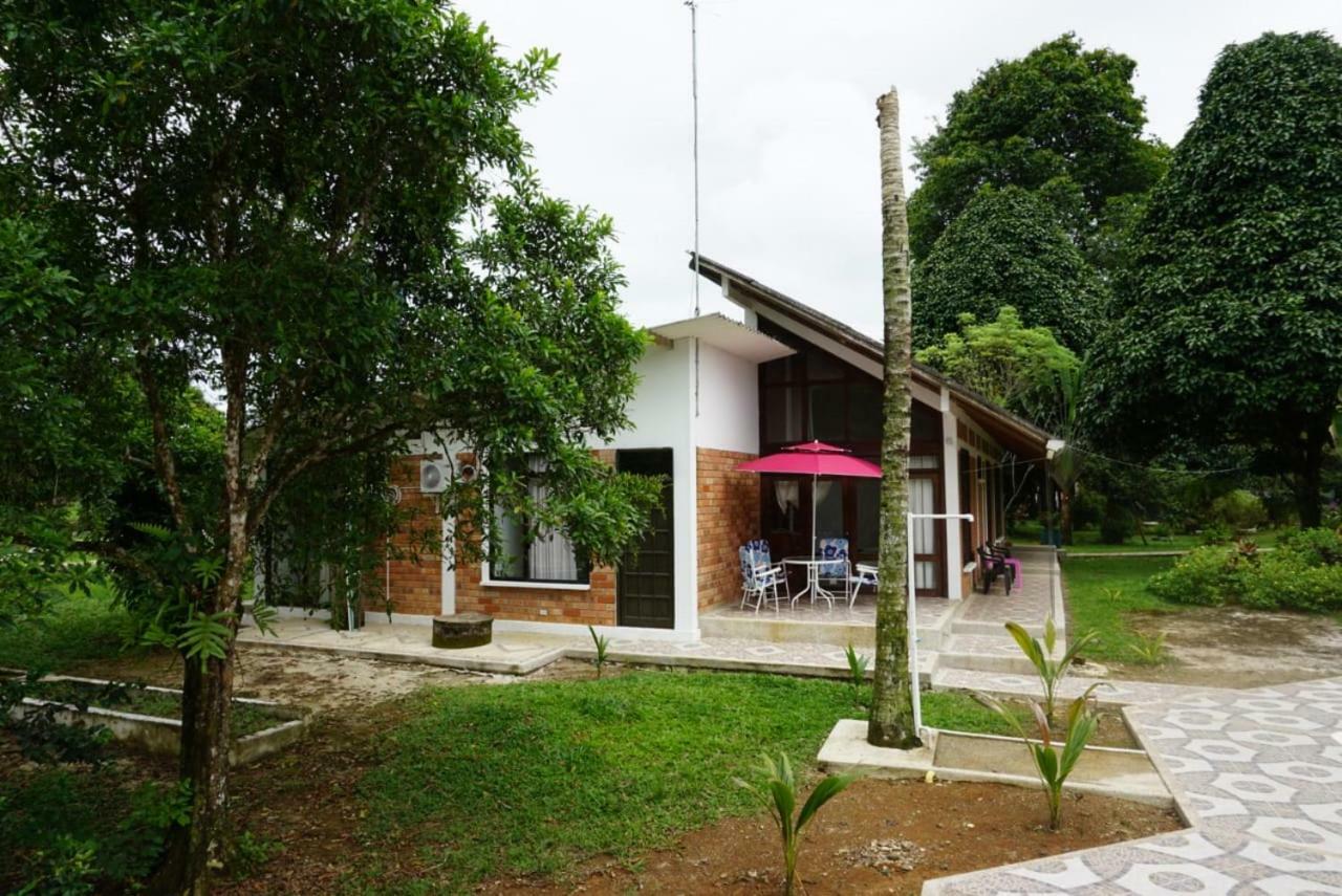 Hostal Suna Vito Puerto Asis Bagian luar foto