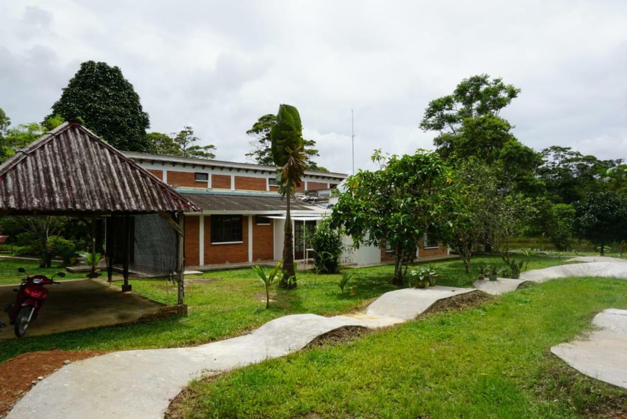 Hostal Suna Vito Puerto Asis Bagian luar foto